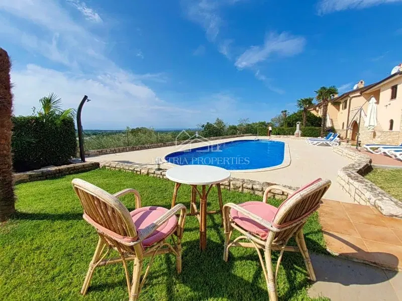 Vista mare con piscina in comune e casa attrezzata per una piacevole vacanza – 2