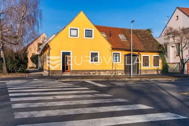 Varaždin, Centar, poslovno stambena zgrada