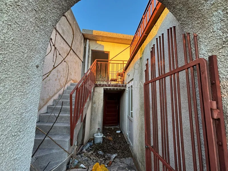 Hiša Senj – 2
