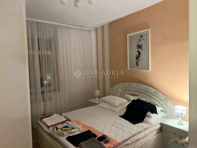 SENJ, DVOSOBAN STAN, DOBRA LOKACIJA! – 3