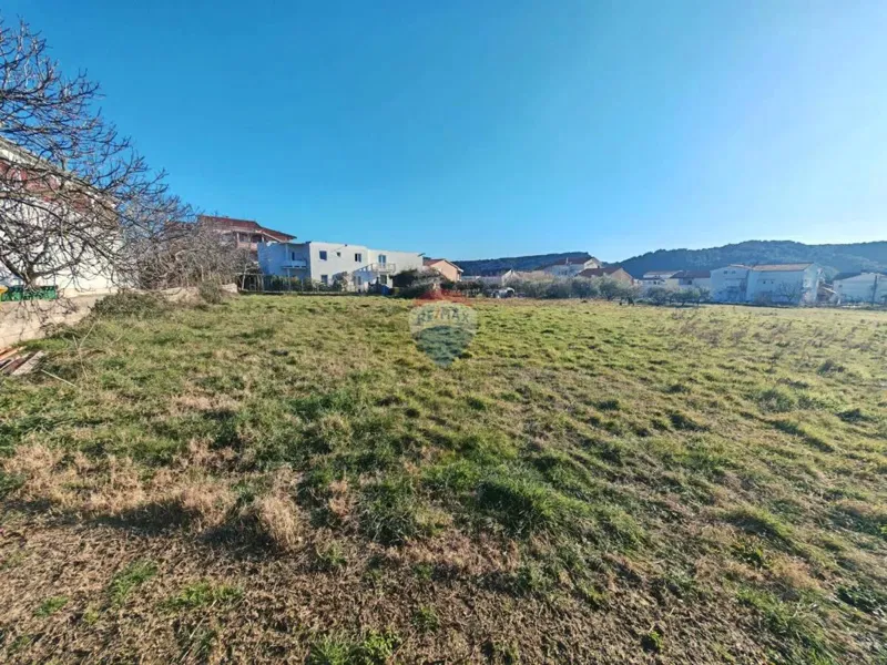 Stavbno zemljišče Lopar, Rab, 730m2