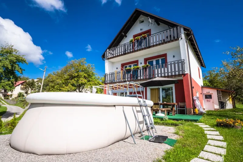 Brod Moravice, samostojeća kuća, 240 m2