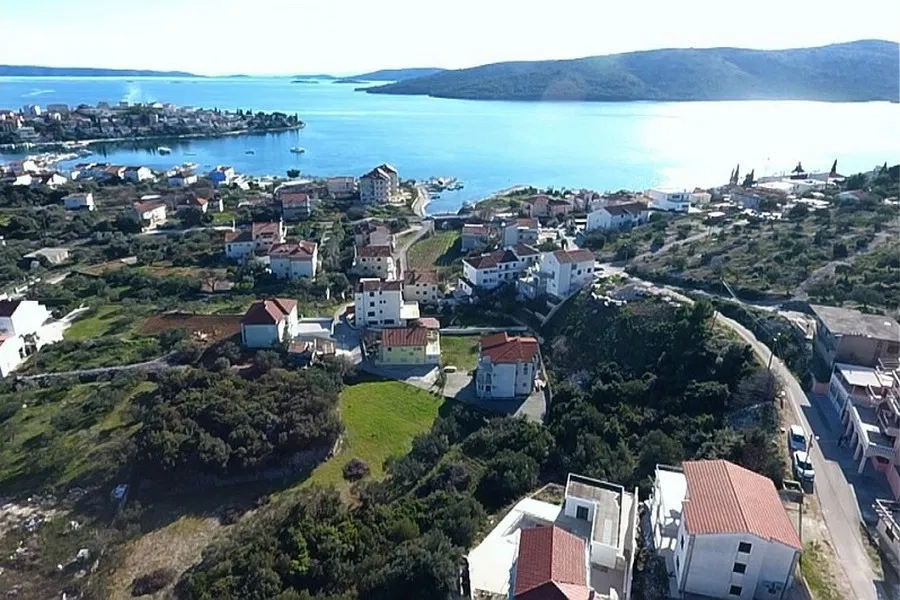 Terreno edificabile con vista panoramica sul mare