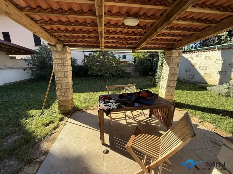 Casa indipendente con ampio giardino a Cittanova – 2