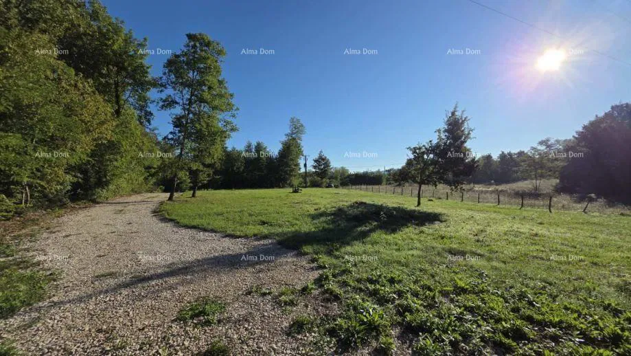 Sveta Nedelja – Terreno edificabile di 651 m²