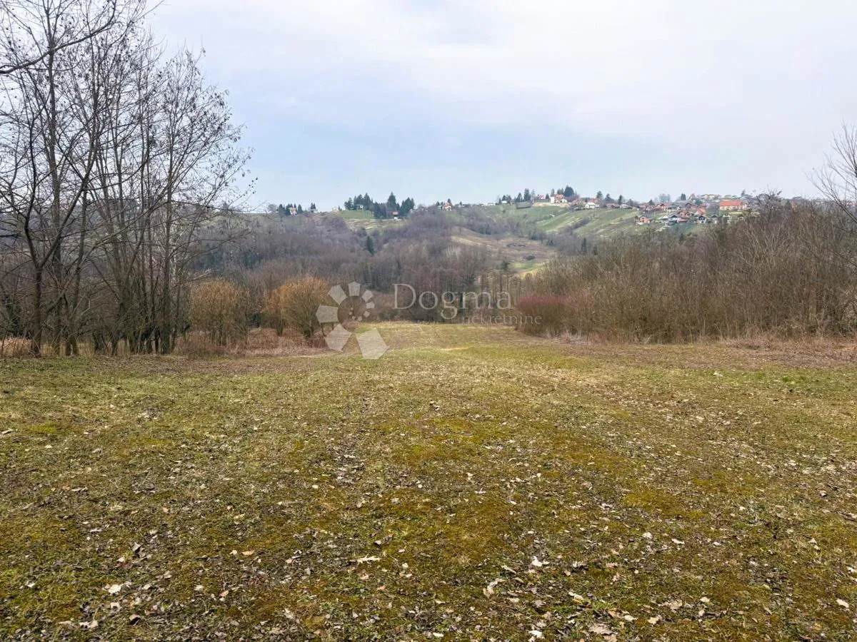 Земля под застройку Varaždin Breg, Gornji Kneginec, 5.755m2
