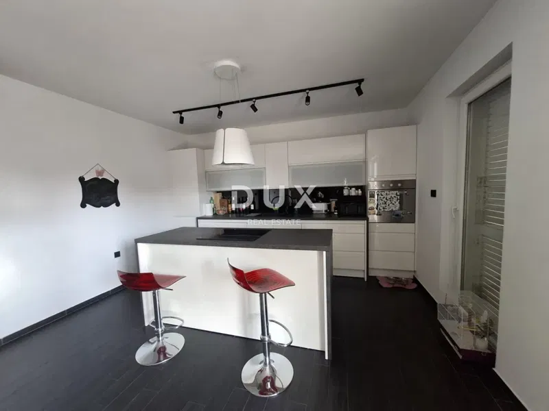 ISTRIA, PULA - Duplex apartment 127 m2 in a great location – 2