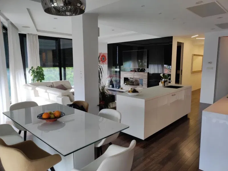Appartamento Matulji, 160m2 – 3