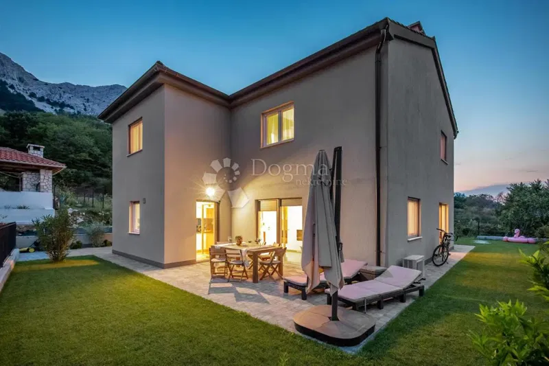 Casa Baška, 200m2 – 2