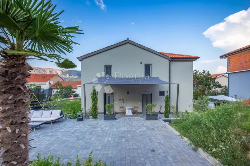 Casa Baška, 200m2 – 3