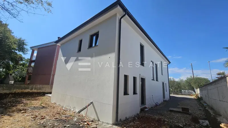 NEW SEMI-DETACHED HOUSE WITH GARDEN NEAR THE CENTER AND THE SEA – 3