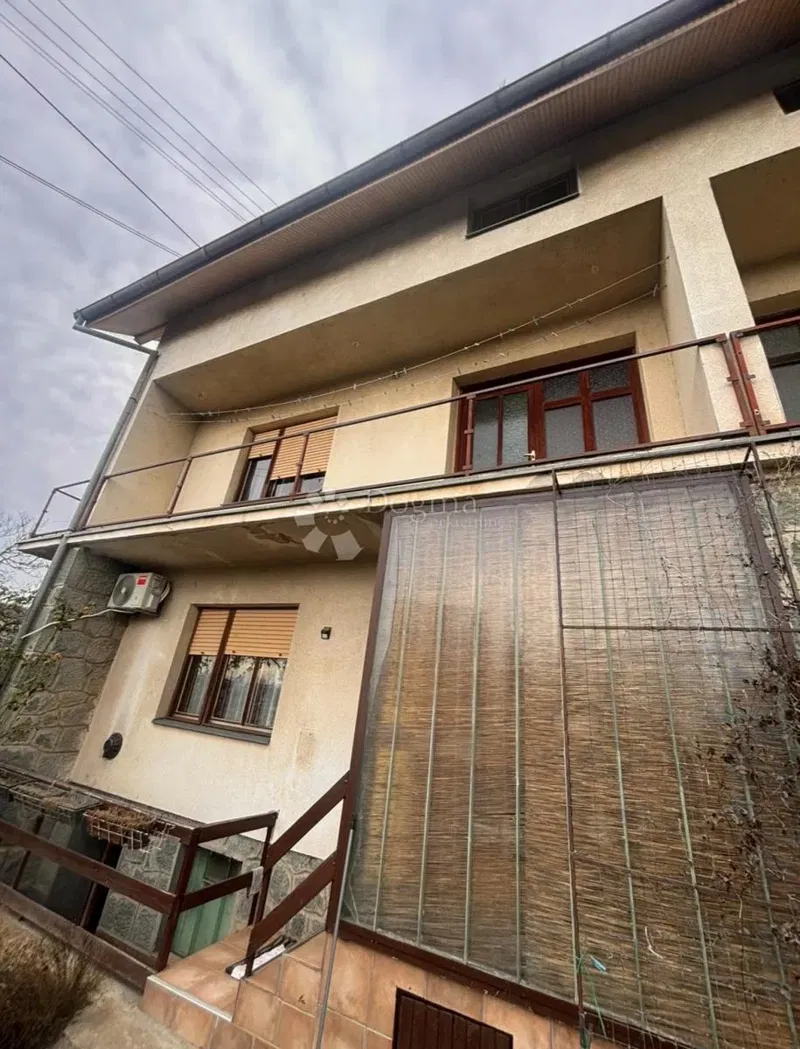 House Našice, 279m2 – 3