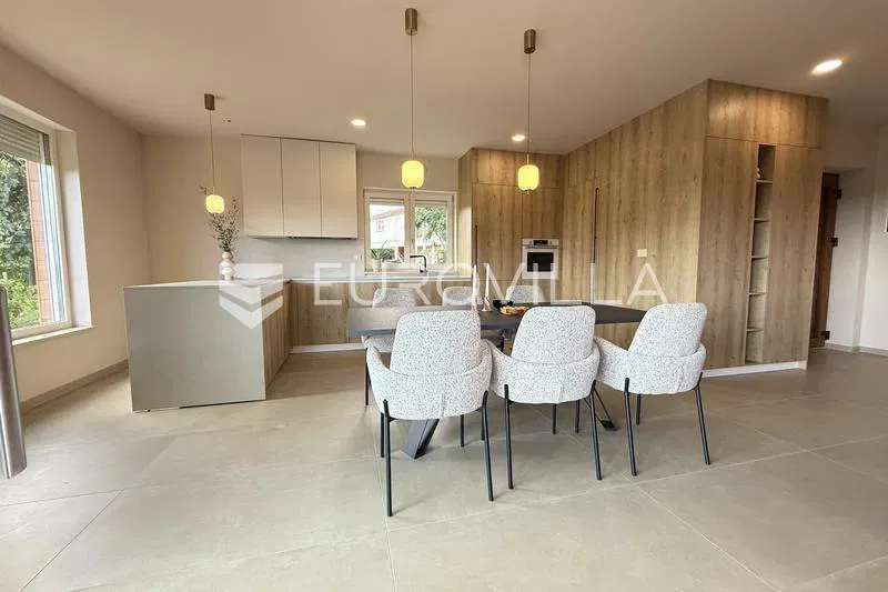 Istria, Barban - luxurious 180 m² villa with pool and jacuzzi – 2