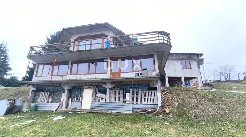SAMOBOR, VRHOVČAK - Jedinstvena prilika s panoramskim pogledom!