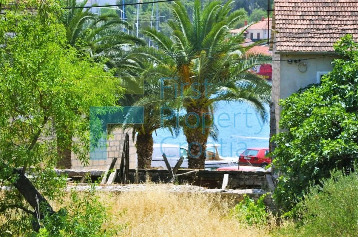 BR1759 - Építési telek a tenger közelében, Brač, eladó