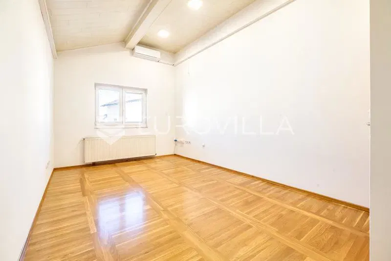 Zagreb, Trnje, commercial space of 76 m² – 3