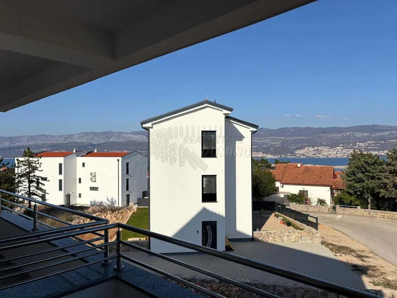 Apartman na 1.katu s pogledom, otok Krk – 2