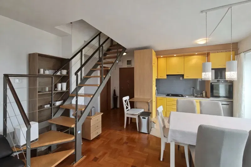 Appartamento duplex con posto auto – 3