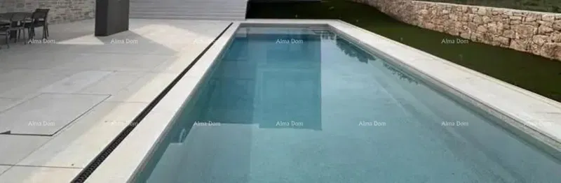 A modern house with a pool is for sale, located in an idyllic village near Rovinj. – 2