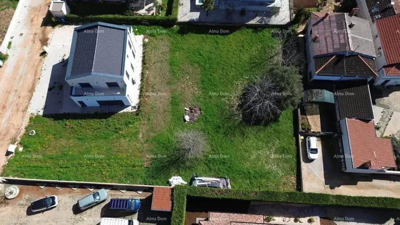 Građevinsko zemljište s pogledom na more – Vabriga