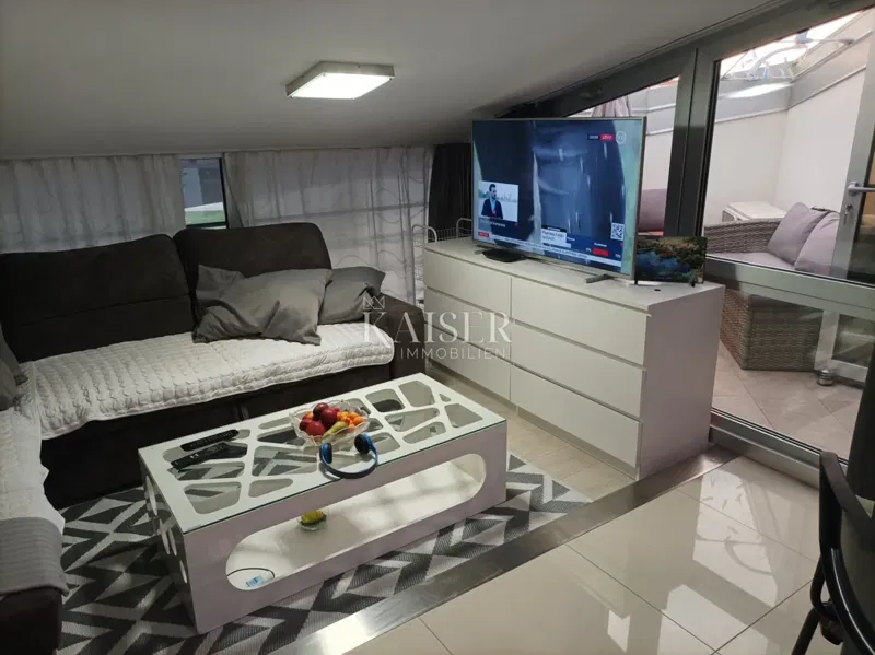 Novigrad, apartment 41 m2 in a building with an elevator – 3