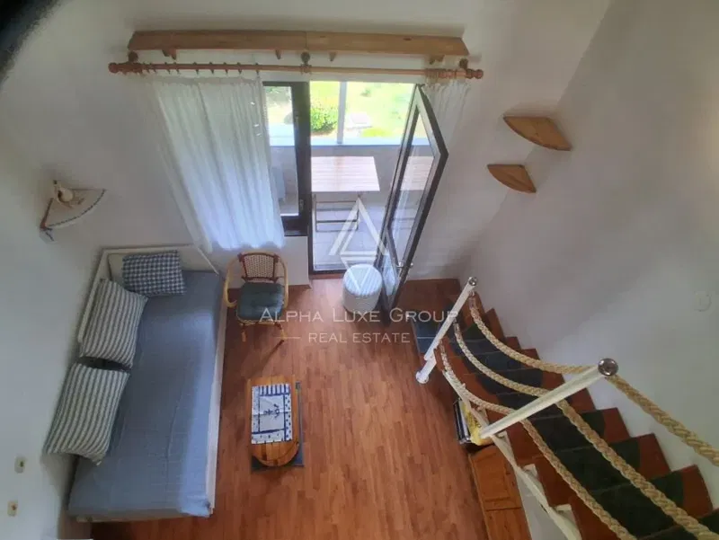Istria, Červar Porat: Mieszkanie z antresola balkon – 2
