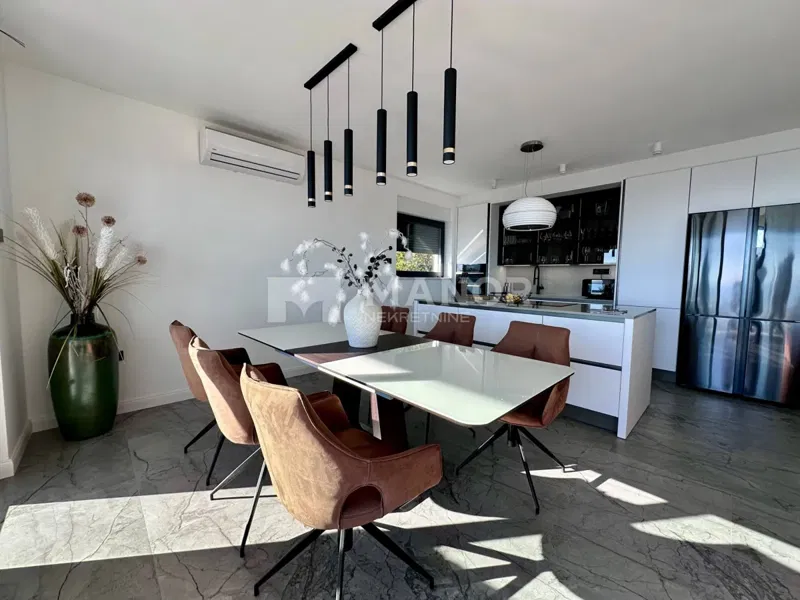 Appartamento Ičići, Opatija - Okolica, 100m2 – 2