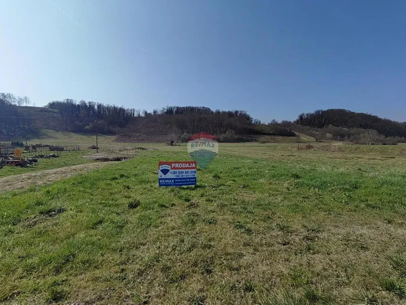 Sv. Ivan Zelina, Suhodol Zelinski - građevinsko zemljište 2126 m2