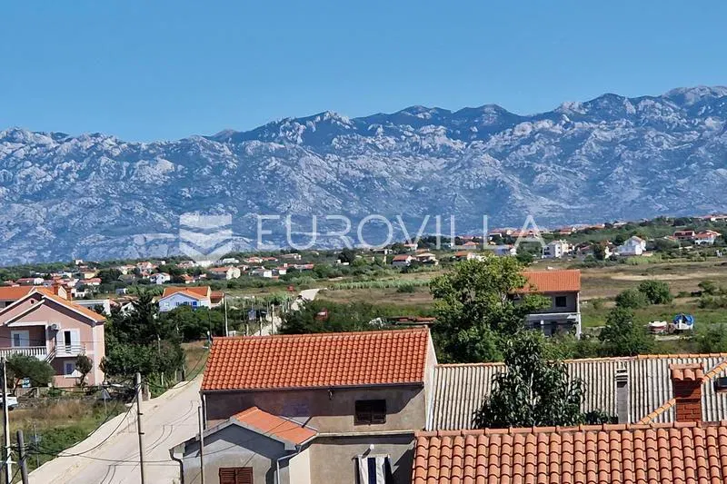 Zadar, Nin family house with a view of Velebit. – 2