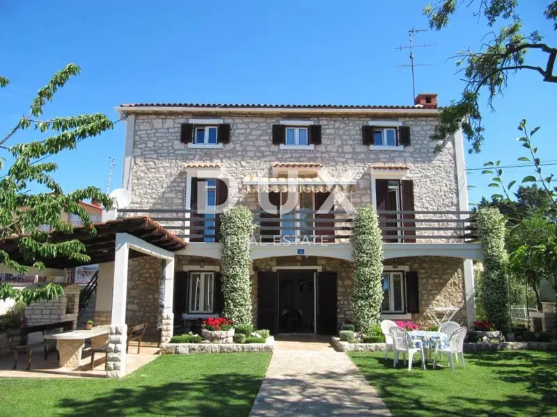 ISTRIA, UMAG - Stone beauty first row to the sea – 2