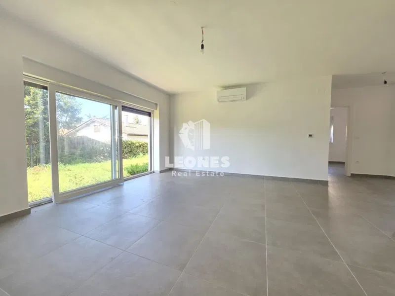Apartment with garden and garage parking space near Umag, Savudrija – 3