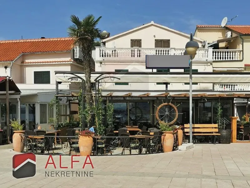 Croatia, Vodice center– house with restaurant for sale on the seafront promenade – 3