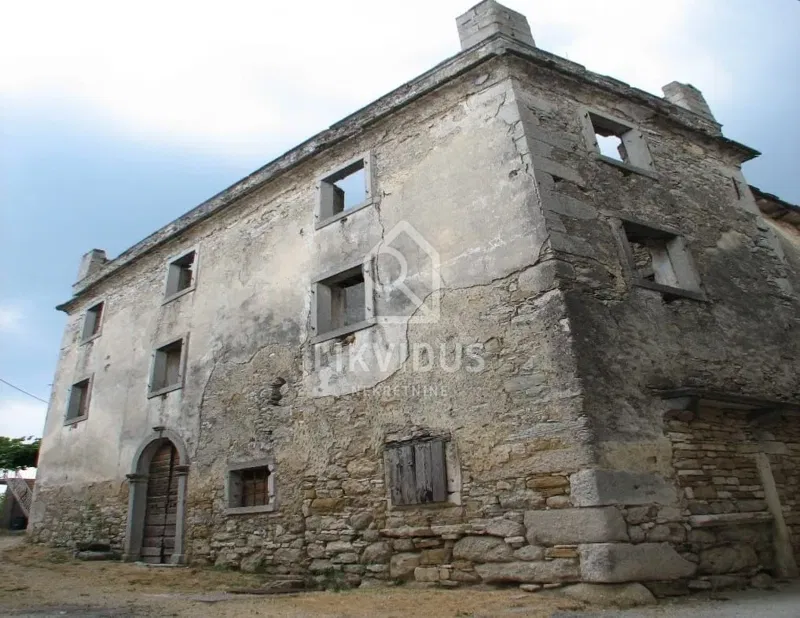 Dom Lindar – 3