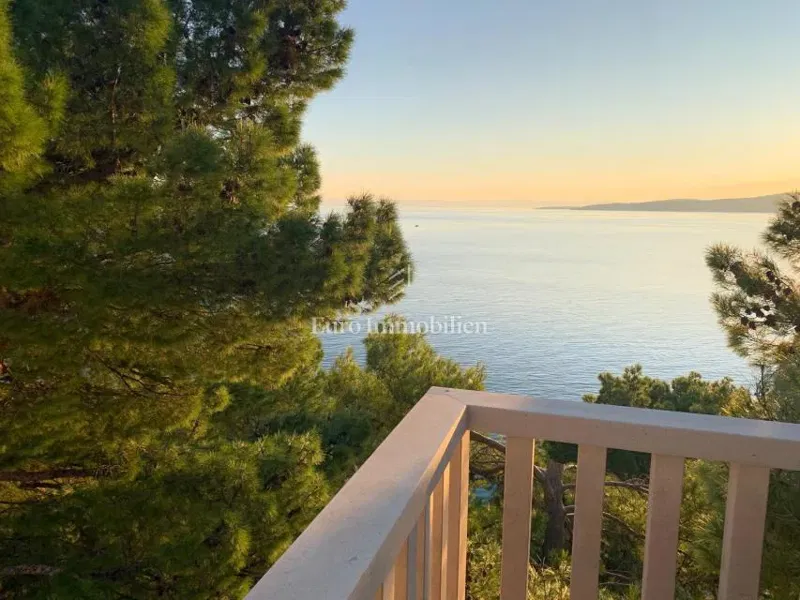 Penthouse prvi red do plaže - Baška Voda