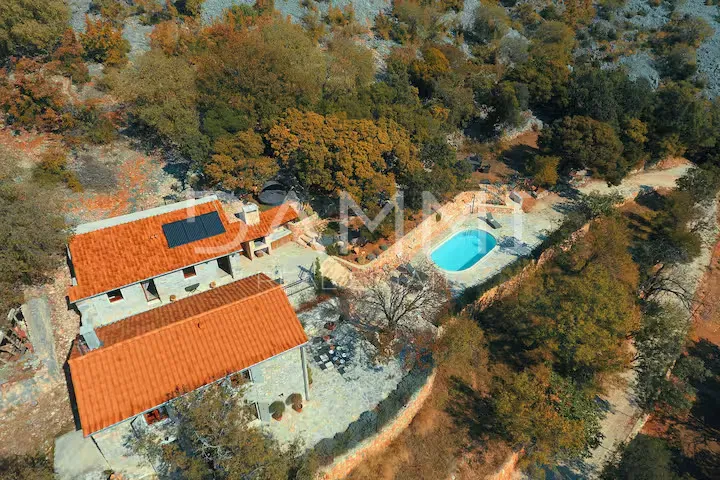 NORTHERN DALMATIA, TRIBANJ - Unique stone villa with panoramic sea view – 2