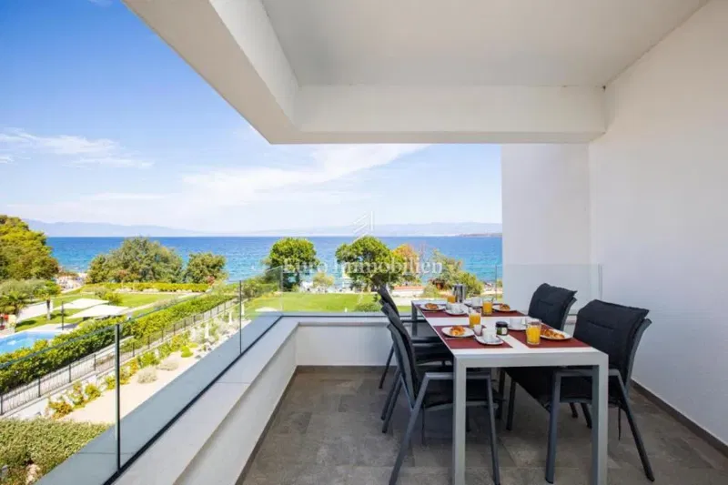 Appartamento con piscina in prima fila alla spiaggia - Malinska – 2