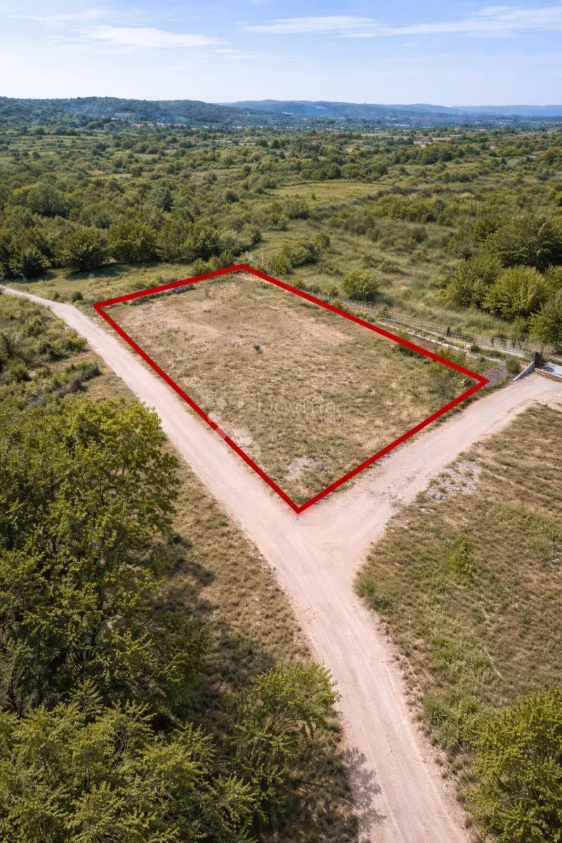 Teren budowlany Bazgalji, Gračišće, 650m2