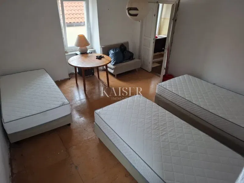 Rijeka, Hreljin - casa da ristrutturare con ampio giardino – 2