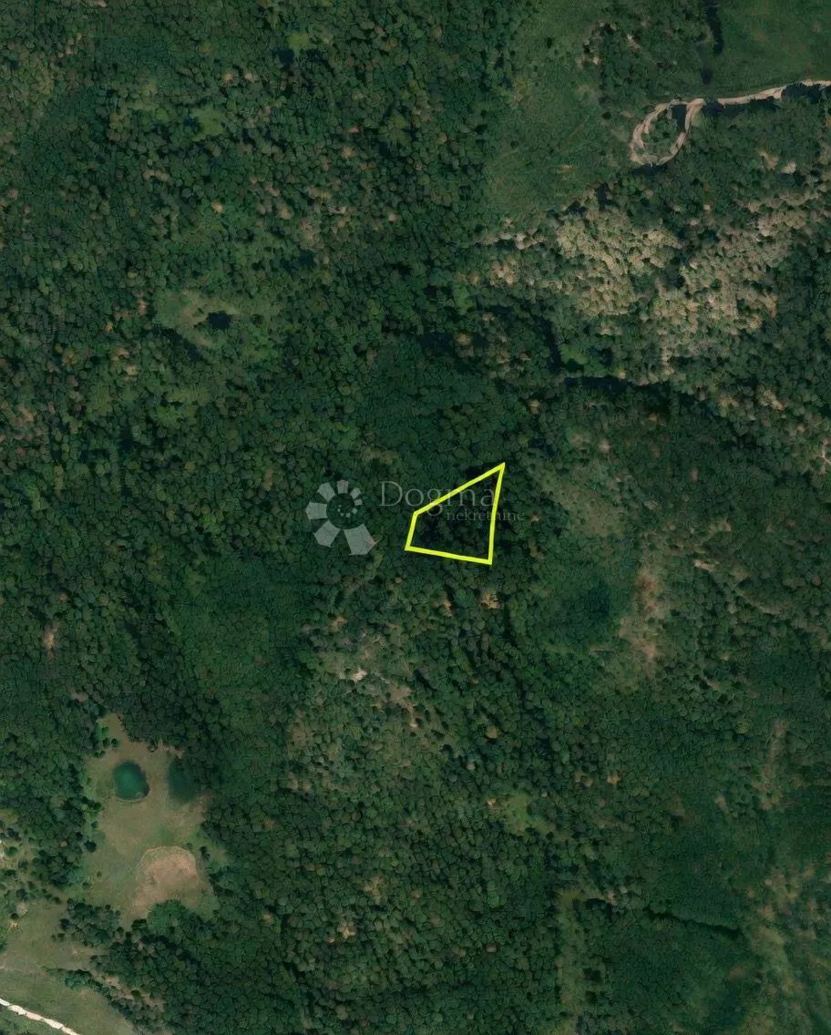 Poljoprivredno zemljište Glina, površine - 4.852m²