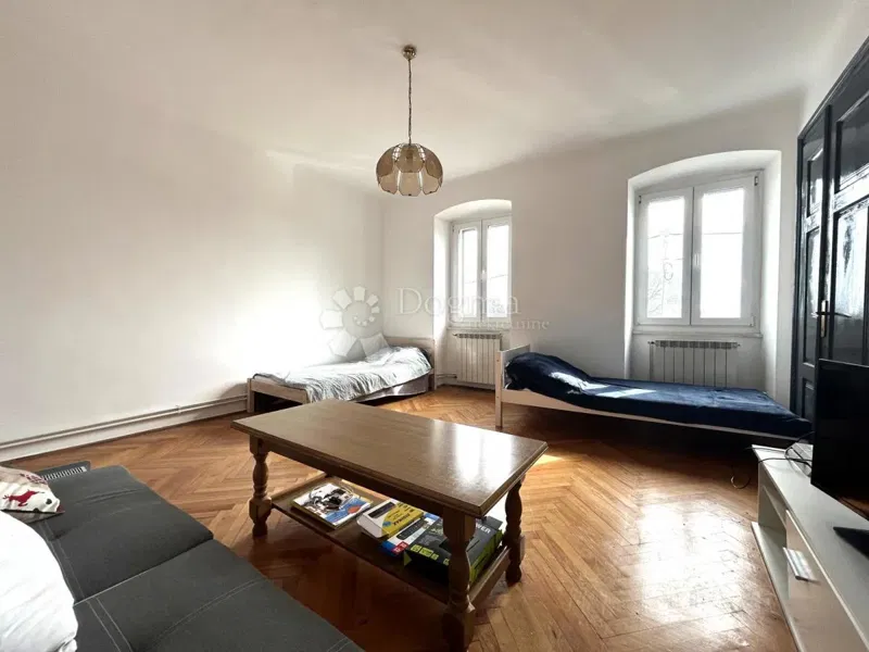 Flat Zamet, Rijeka, 63m2 – 2