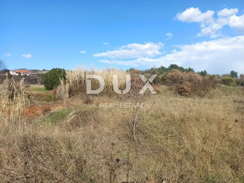 ISTRIA, PULA - Building land in the industrial zone Šijana 3000m2 – 3