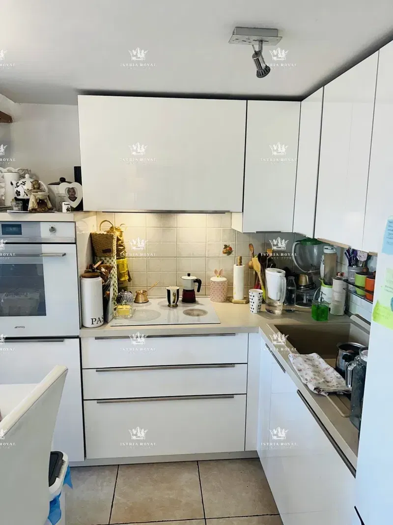 Istria, Pula, apartment 2 bedrooms + dining room, 51m2, two balconies, storage room – 2