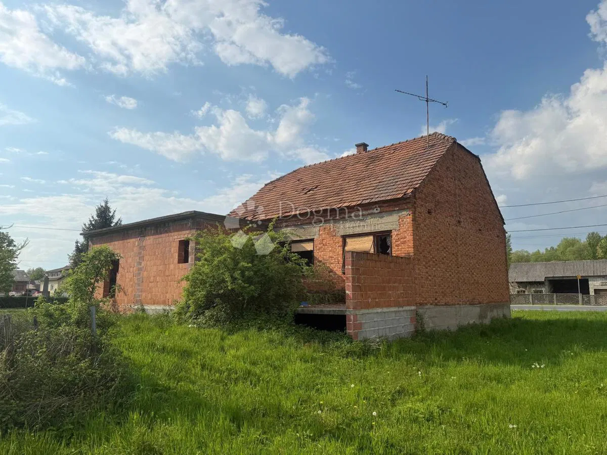 Zazidljivo zemljišče Šemovec, Trnovec Bartolovečki, 5.474m2