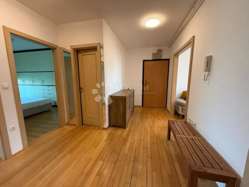 Квартира Centar, Varaždin, 75,20m2 – 2