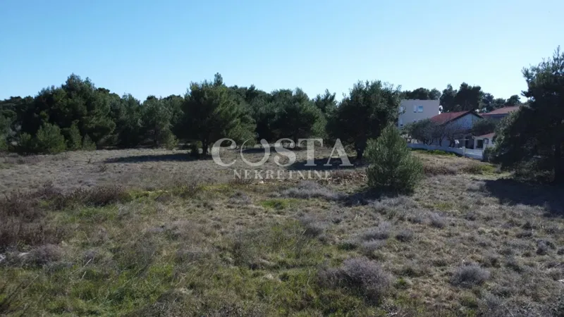 ISLAND OF VIR - Building land 350 m from the sea – 3