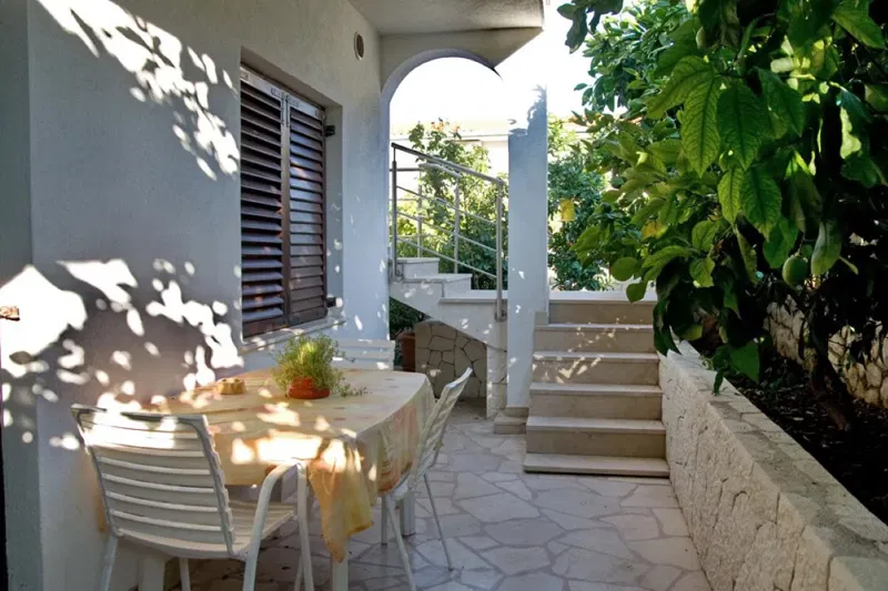 Apartment House with Sea View – 2