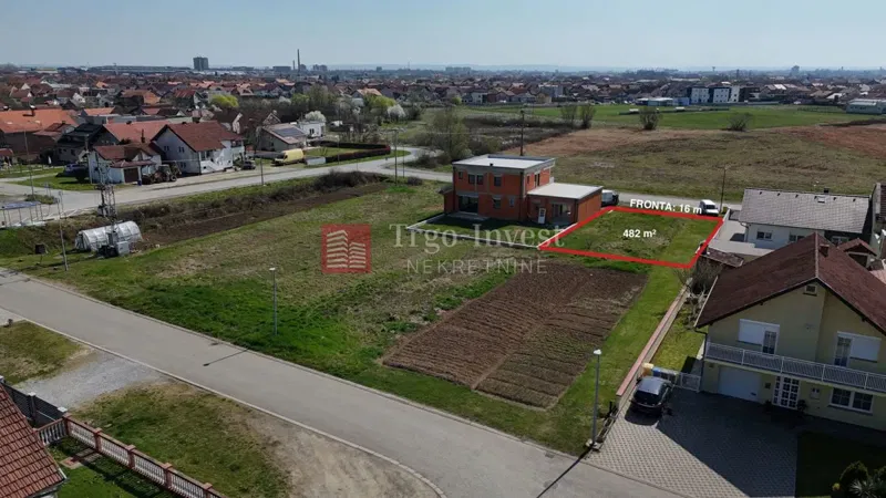 Grundstück Kolonija, Slavonski Brod, 482m2