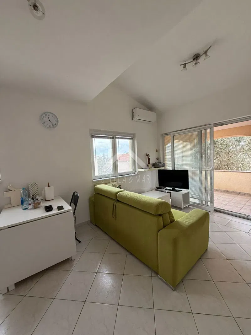 Three-bedroom apartment, south side - Vir – 2