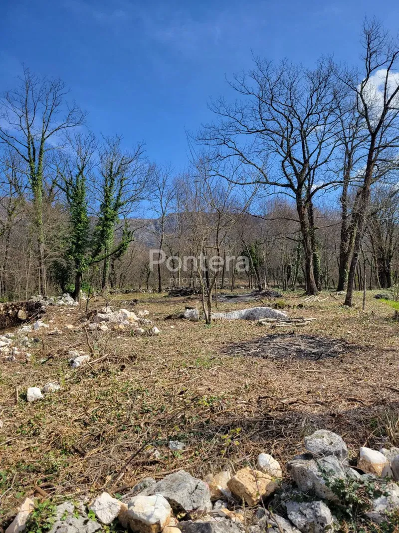Föld Tribalj, Vinodolska Općina, 1.035m2 – 2