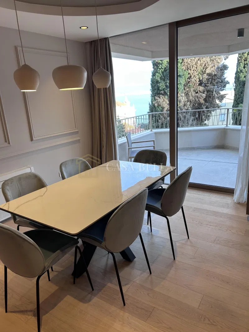 Opatija, centar 79 m2 – 2
